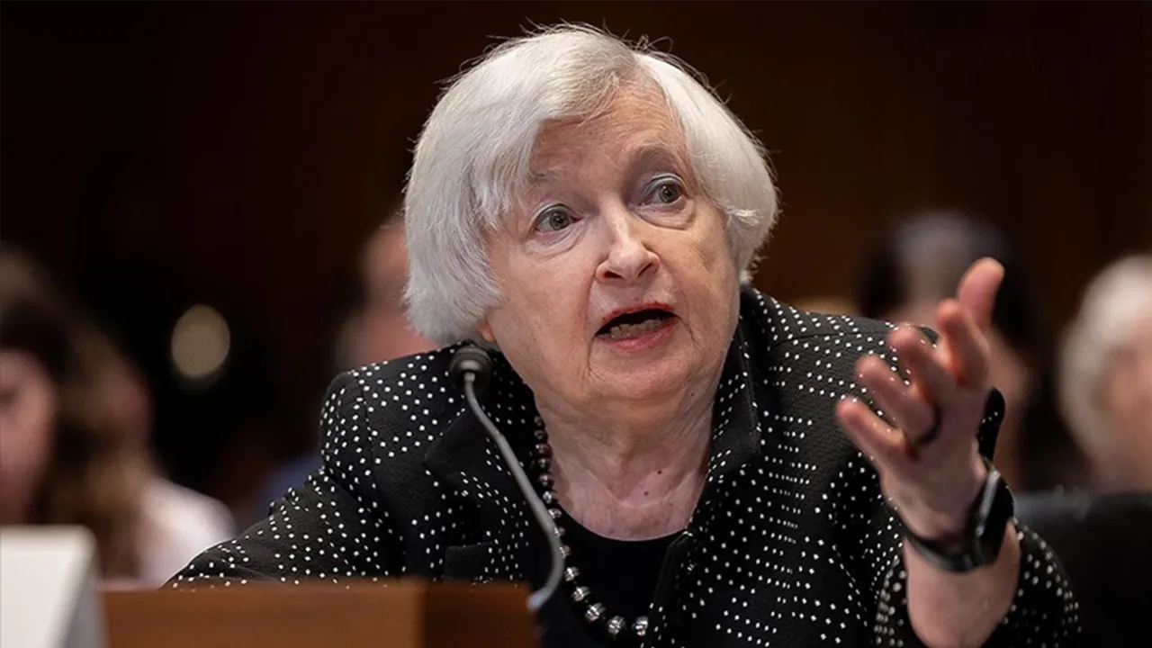 Yellen Announces Upcoming Sanctions on Russia, Highlights U.S. Measures for Middle East Stability