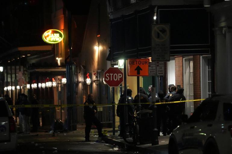 A car plowed into a crowd in the US: Many dead and wounded! Identity of the attacker revealed