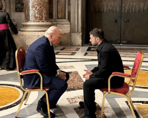 Trump and Zelensky: What a Single Photograph Reveals