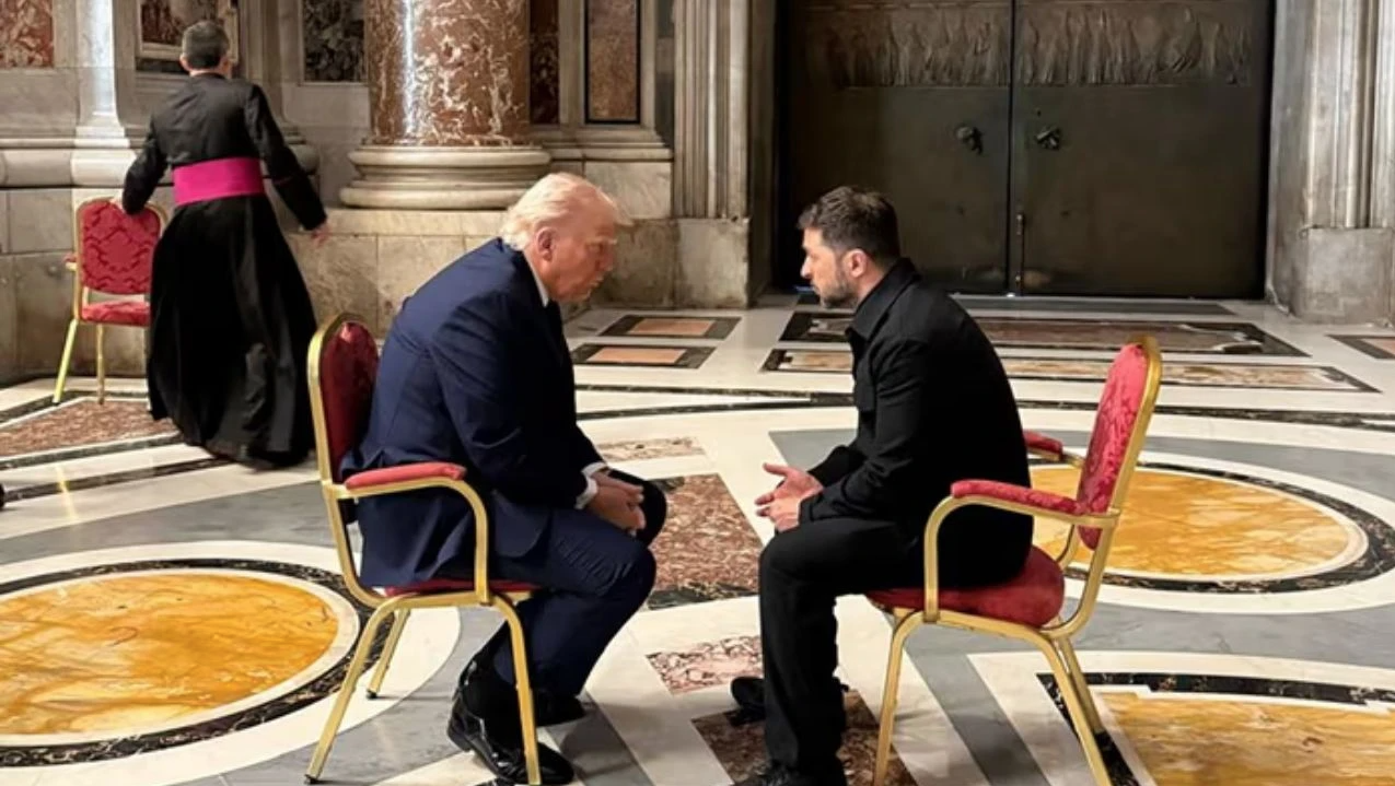 Trump and Zelensky: What a Single Photograph Reveals